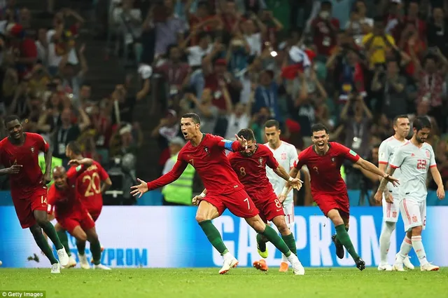 Chấm điểm Bồ Đào Nha 3-3 Tây Ban Nha: Người hùng Ronaldo, tội đồ De Gea - Ảnh 2.