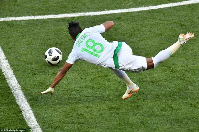 Chấm điểm ĐT Uruguay 1-0 ĐT Saudi Arabia: Ai qua mặt nổi Suarez - Ảnh 4.