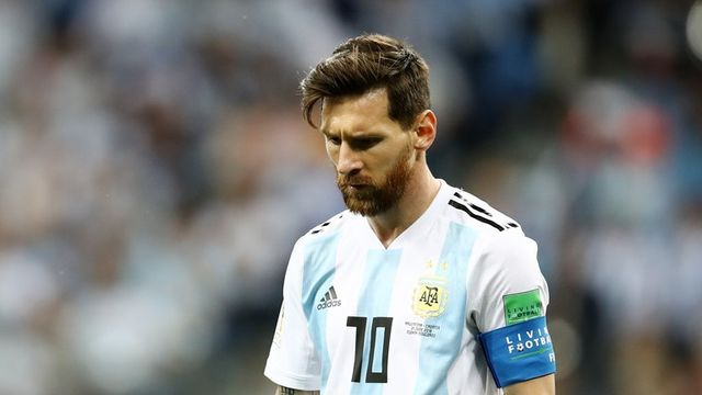 CĐV kêu gọi Messi từ giã đội tuyển Argentina - Ảnh 2.