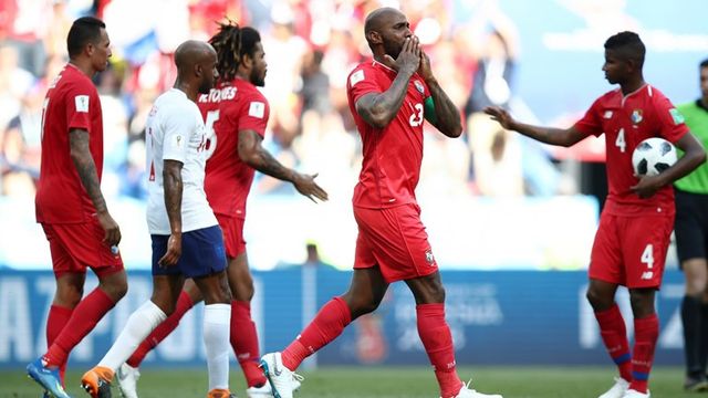 Phá lưới ĐT Anh, cầu thủ và CĐV Panama ăn mừng như thể vô địch FIFA World Cup™ - Ảnh 6.