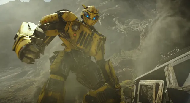 Bumblebee tung trailer, chính thức trở lại màn ảnh rộng vào dịp cuối năm 2018 - Ảnh 2.