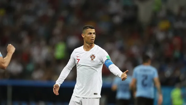 Ronaldo thông báo việc trở lại ĐT Bồ Đào Nha - Ảnh 1.