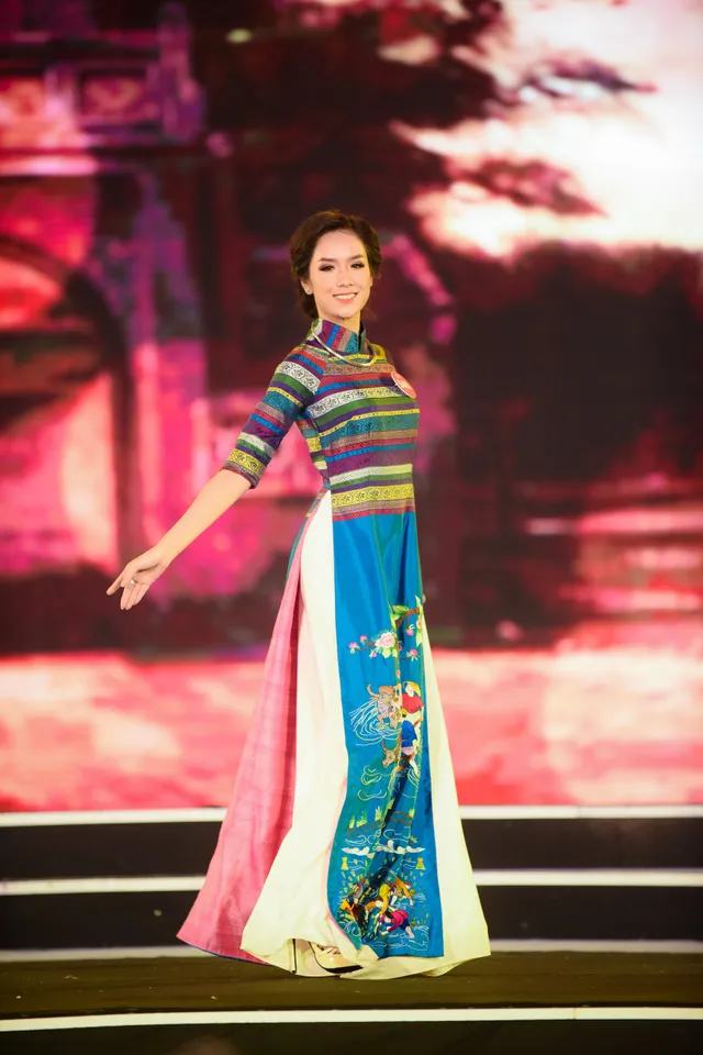 hun_2953 hun_2953