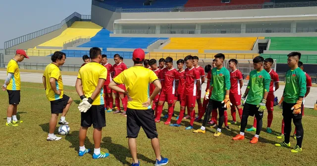 15h30 hôm nay (29/7), U16 Việt Nam - U16 Campuchia: Khởi đầu hành trình bảo vệ ngôi vô địch - Ảnh 1.