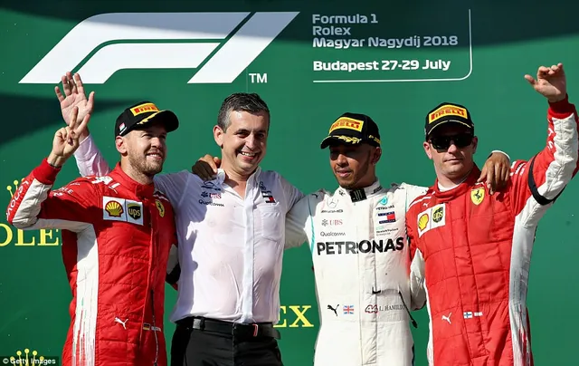 Đua xe F1: Lewis Hamilton giành chiến thắng Grand Prix Hungary - Ảnh 3.