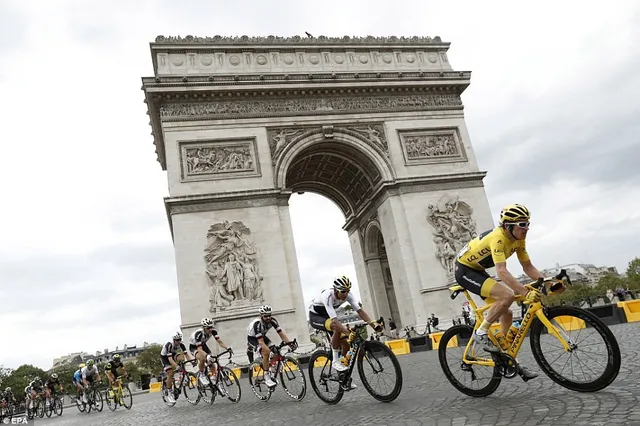 Tour de France 2018: Geraint Thomas đăng quang ấn tượng - Ảnh 1.