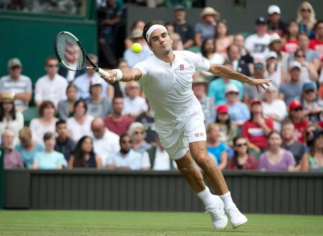 Federer hủy diệt Lacko tại vòng 2 Wimbledon 2018 - Ảnh 1.