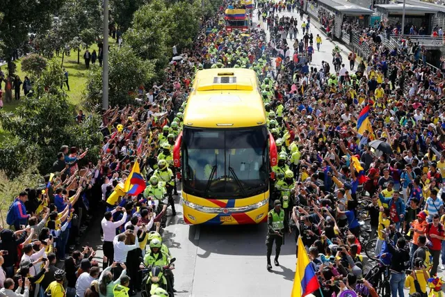 Loại sớm ở FIFA World Cup™ 2018, ĐT Colombia vẫn được chào đón như vua ở quê nhà - Ảnh 4.