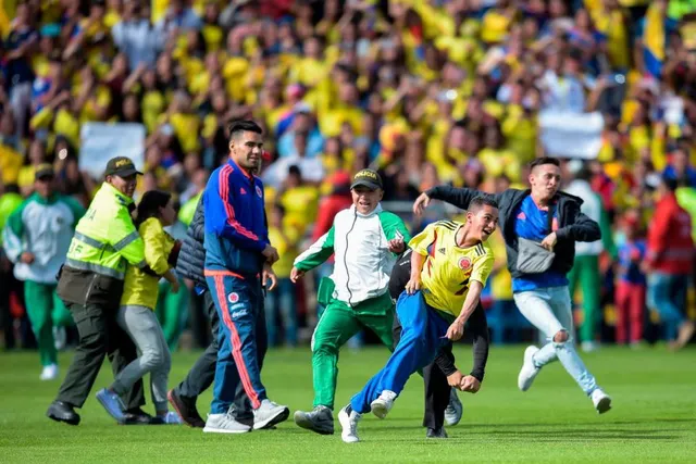 Loại sớm ở FIFA World Cup™ 2018, ĐT Colombia vẫn được chào đón như vua ở quê nhà - Ảnh 9.