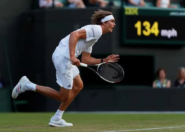 Wimbledon 2018: Federer tốc hành vào vòng 4 - Ảnh 3.