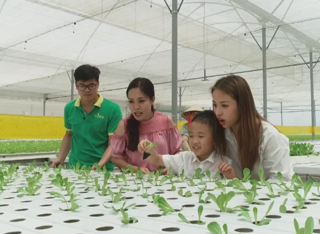 Hãy giúp con mở cánh cửa đến với những điều mới mẻ thông qua các trải nghiệm thực tế - Ảnh 1.