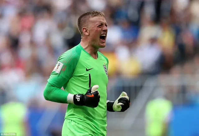 Jordan Pickford - thủ thành 4 năm đi ở lắc mình thành người hùng tuyển Anh - Ảnh 2.