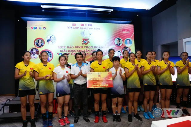 VTV Cup Ống nhựa Hoa Sen 2018: ĐT Việt Nam nhận thưởng 200 triệu đồng trước trận chung kết - Ảnh 6.