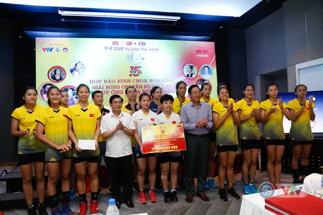 VTV Cup Ống nhựa Hoa Sen 2018: ĐT Việt Nam nhận thưởng 200 triệu đồng trước trận chung kết - Ảnh 5.