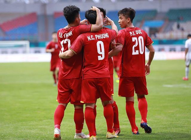 Lịch thi đấu môn bóng đá nam ASIAD 2018 ngày 16/8: Olympic Việt Nam - Olympic Nepal, Olympic Nhật Bản – Olympic Pakistan - Ảnh 1.