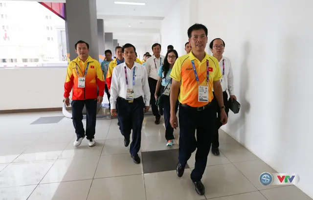 ẢNH: Bộ trưởng Bộ VHTT&DL Nguyễn Ngọc Thiện tới thăm các VĐV dự ASIAD 2018 - Ảnh 6.