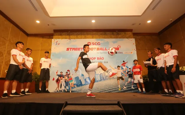 Lễ hội bóng đá Street Football 2018 sẽ diễn ra ở phố đi bộ hồ Hoàn Kiếm - Ảnh 8.