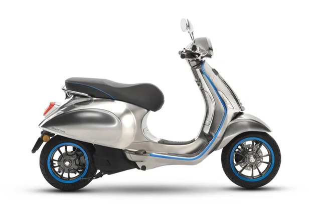 Xe ga điện Vespa Electtrica - Khi tiếng động cơ đặc trưng trở thành dĩ vãng - Ảnh 3.