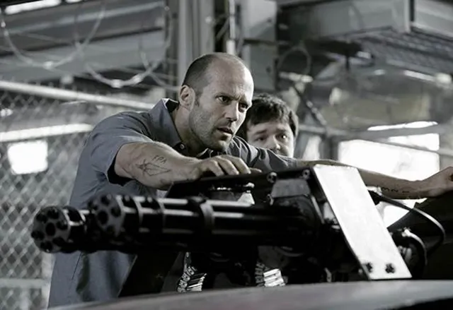 Trước khi đối đầu cá mập bạo chúa, Jason Statham từng làm khuynh đảo phòng vé với những phi vụ triệu đô - Ảnh 2.