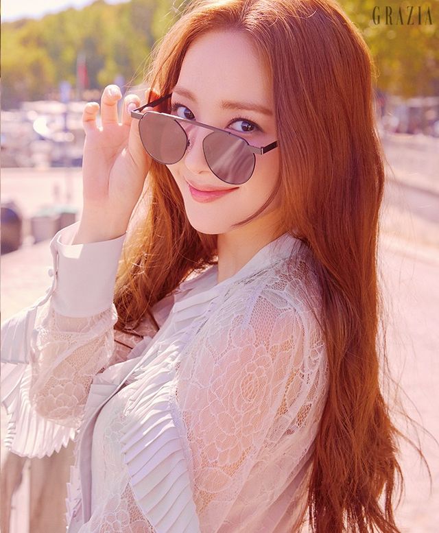 Park Min Young sành điệu và quyến rũ dưới trời Paris - Ảnh 1.