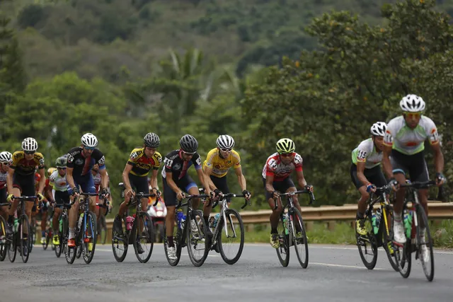 Chặng 13 giải xe đạp quốc tế VTV Cup Tôn Hoa Sen 2018: Im Jaeyeon tiếp tục về nhất chặng - Ảnh 1.