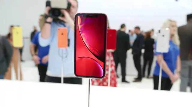 Nhu cầu tăng mạnh, Apple cuống cuồng tăng tốc sản xuất iPhone Xr - Ảnh 1.