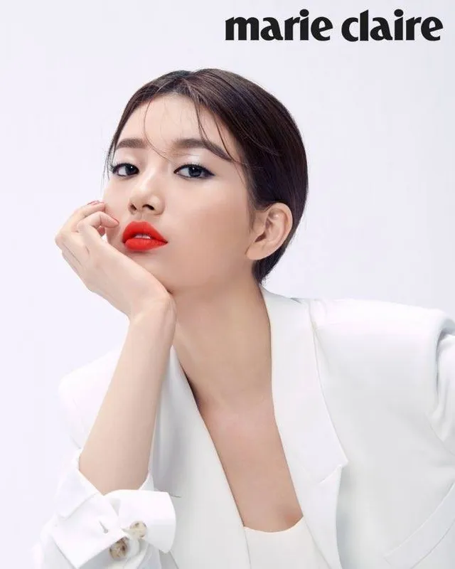 Suzy tiết lộ bí quyết sở hữu làn da đẹp không tì vết trên Marie Claire - Ảnh 8.