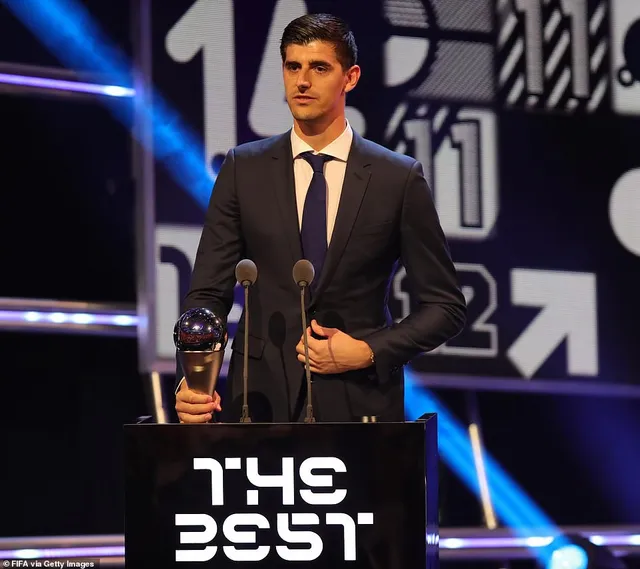 Lễ trao giải FIFA The Best: HLV Didier Deschamp nhận danh hiệu xuất sắc nhất năm - Ảnh 3.