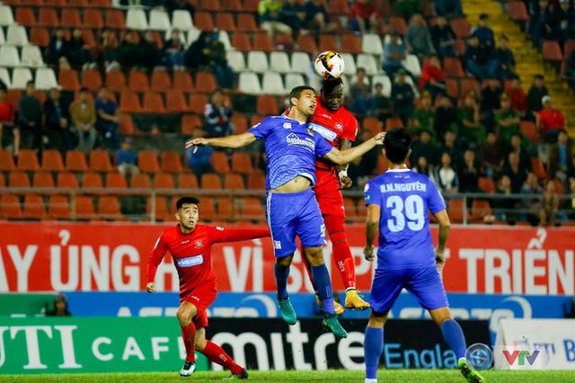 Lịch thi đấu vòng 24 Nuti Café V.League 2018: Căng thẳng cuộc đua top 3 và trụ hạng - Ảnh 1.