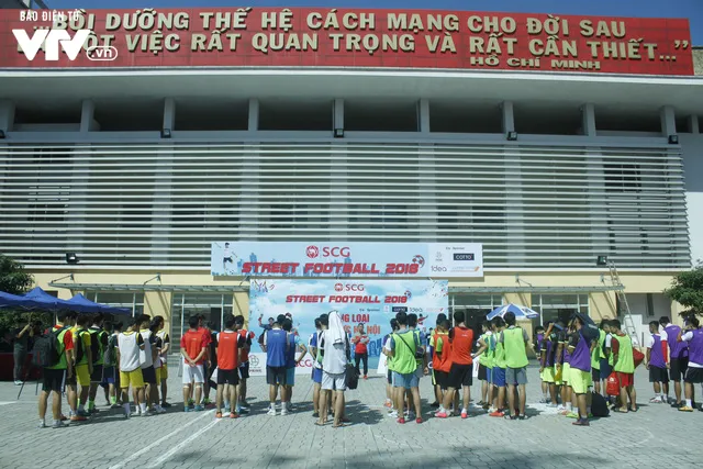 Tràn đầy hứng khởi giải Bóng đá đường phố SCG Street Football 2018 - Ảnh 1.