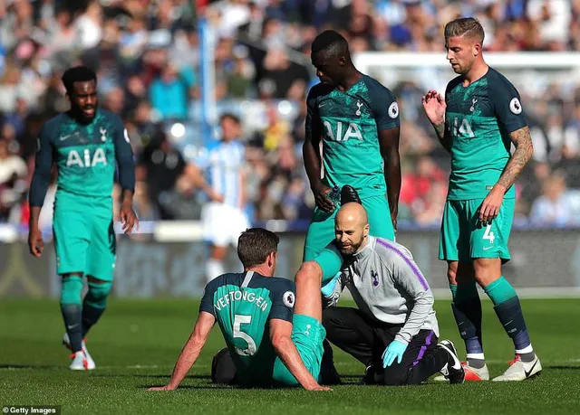 VIDEO Huddersfield 0-2 Tottenham: Kane lập cú đúp - Ảnh 3.
