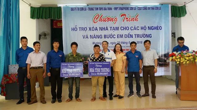 Món quà ý nghĩa nhân dịp khai giảng của học sinh tiểu học Mường Khoa - Ảnh 9.