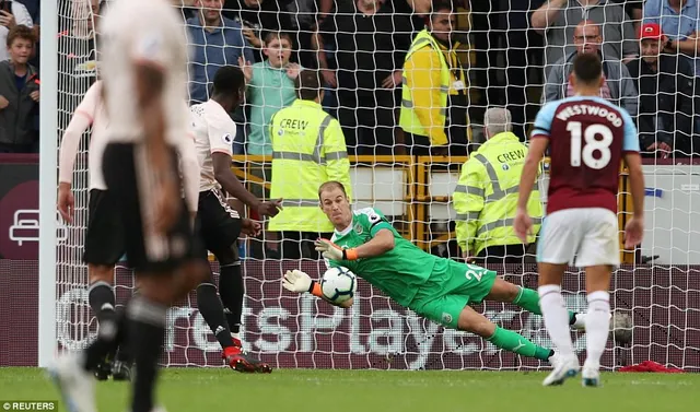 ĐHTB vòng 4 Ngoại hạng: “Nghịch lý” Lukaku – Joe Hart - Ảnh 1.