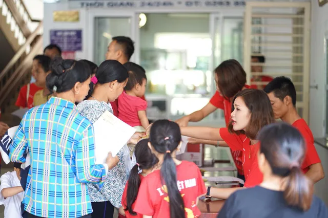 Khám sàng lọc bệnh tim bẩm sinh miễn phí tại Cao Bằng - Ảnh 4. Khám sàng lọc bệnh tim bẩm sinh miễn phí tại Cao Bằng - Ảnh 4.