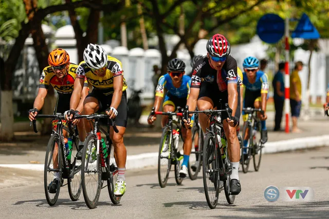 ẢNH: Những khoảnh khắc ấn tượng chặng 8 Giải xe đạp quốc tế VTV Cup Tôn Hoa Sen 2018 - Ảnh 8. ẢNH: Những khoảnh khắc ấn tượng chặng 8 Giải xe đạp quốc tế VTV Cup Tôn Hoa Sen 2018 - Ảnh 8.