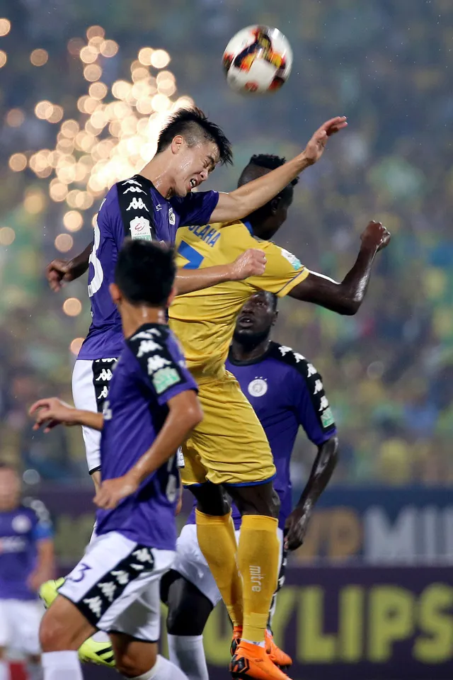 ẢNH: Samson lập cú đúp, CLB Hà Nội vô địch V.League sớm 5 vòng - Ảnh 4.