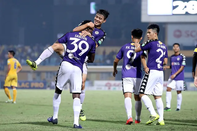 ẢNH: Samson lập cú đúp, CLB Hà Nội vô địch V.League sớm 5 vòng - Ảnh 7.