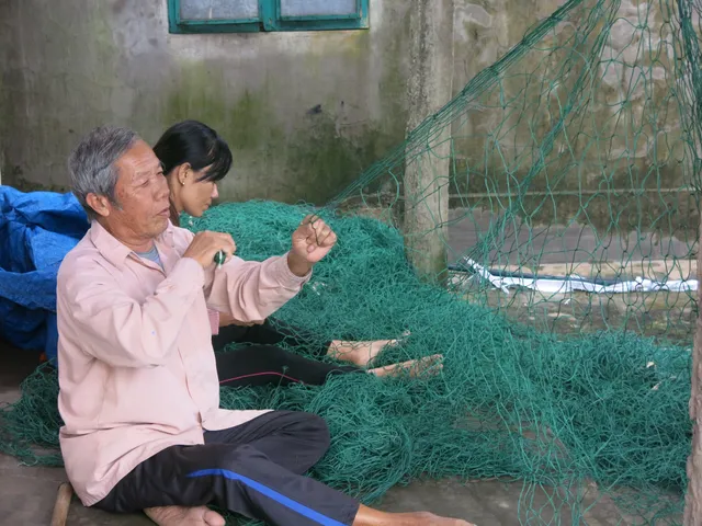 Đắm tàu, ngư dân rơi vào cảnh nợ nần, trắng tay - Ảnh 5.