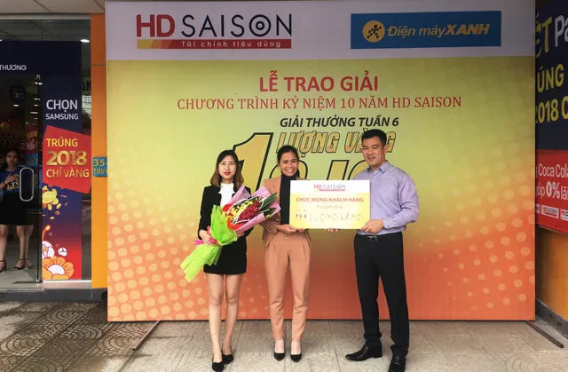 HD Saison dành 20 lượng vàng tri ân khách hàng - Ảnh 2.