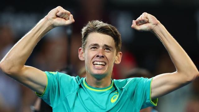 Brisbane International: Konta dừng bước tại tứ kết, Alex De Minaur tiếp tục gây bất ngờ - Ảnh 3.