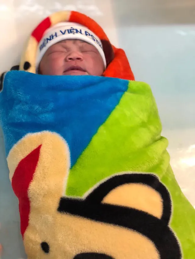 Chào đón công dân mới của năm 2019 - Ảnh 2. Chào đón công dân mới của năm 2019 - Ảnh 2.