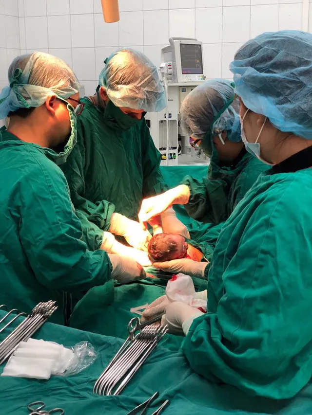 Chào đón công dân mới của năm 2019 - Ảnh 1. Chào đón công dân mới của năm 2019 - Ảnh 1.