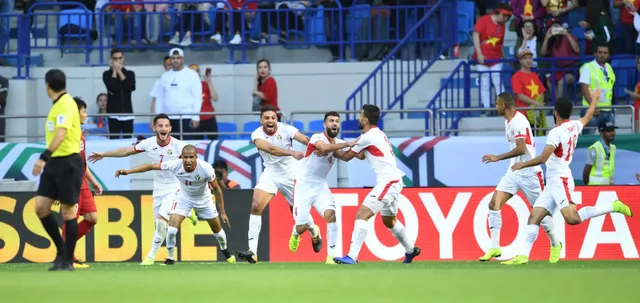 ẢNH: Những khoảnh khắc không quên của ĐT Việt Nam vượt qua ĐT Jordan ở vòng 1/8 Asian Cup 2019 - Ảnh 4.