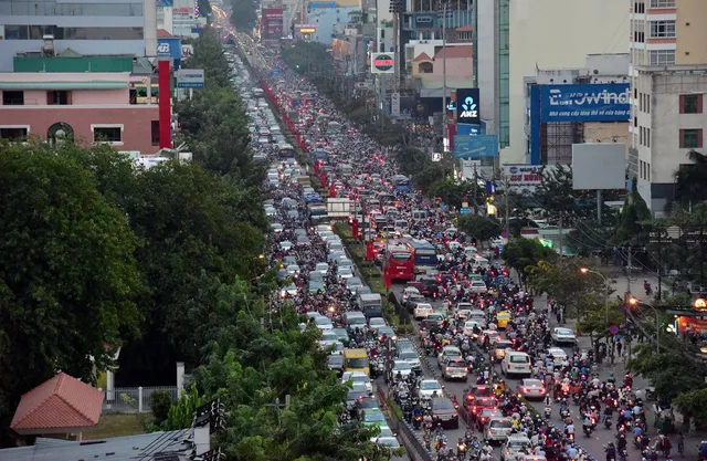 Người dân có thể phản ánh tình hình giao thông dịp Tết qua ứng dụng Zalo - Ảnh 1.