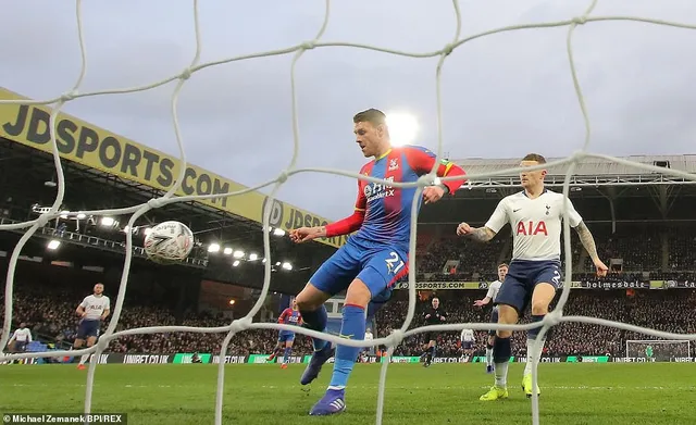 Vòng 4 FA Cup: Không có Son Heung-min, Tottenham bị loại bởi Crystal Palace - Ảnh 1.