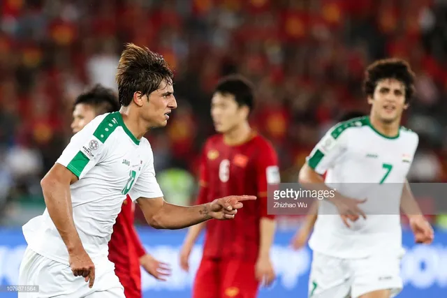 Ghi bàn vào lưới ĐT Việt Nam, sao Iraq lập kỷ lục ở Asian Cup - Ảnh 1.