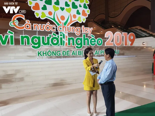 877 tỷ đồng ủng hộ chương trình Cả nước chung tay vì người nghèo 2019 - Ảnh 5.