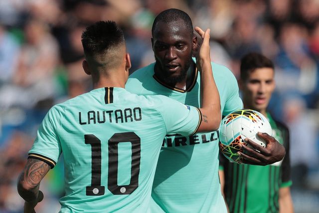 Sassuolo 3 - 4 Inter: Lukaku lập cú đúp, Inter thắng kịch tính (Vòng 8 Serie A 2019-2020) - Ảnh 2.