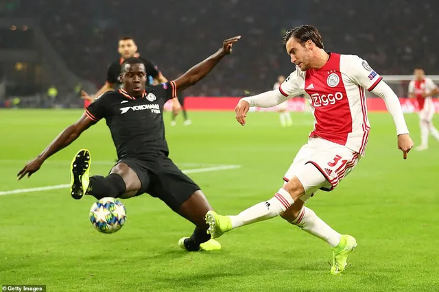 UEFA Champions League: Batshuayi tỏa sáng, Chelsea thắng kịch tính trước Ajax - Ảnh 2.