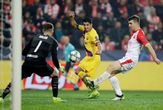 UEFA Champions League: Barcelona chật vật giành 3 điểm trước Slavia Prague - Ảnh 3.